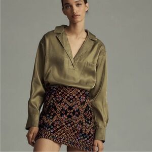 PILCRO LONG-SLEEVE SHINE BLOUSE GREEN